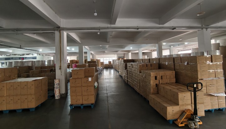 Peçete Renk Aralığı ve Depo Stok Kapasitesi - Ningbo Kosda